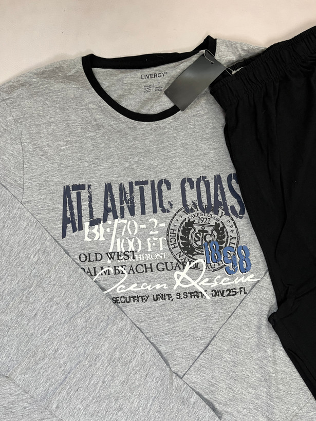 پیژامه مردانه Townland با طرح Atlantic Coast – ست بلوز آستین بلند طوسی و شلوار مشکی،